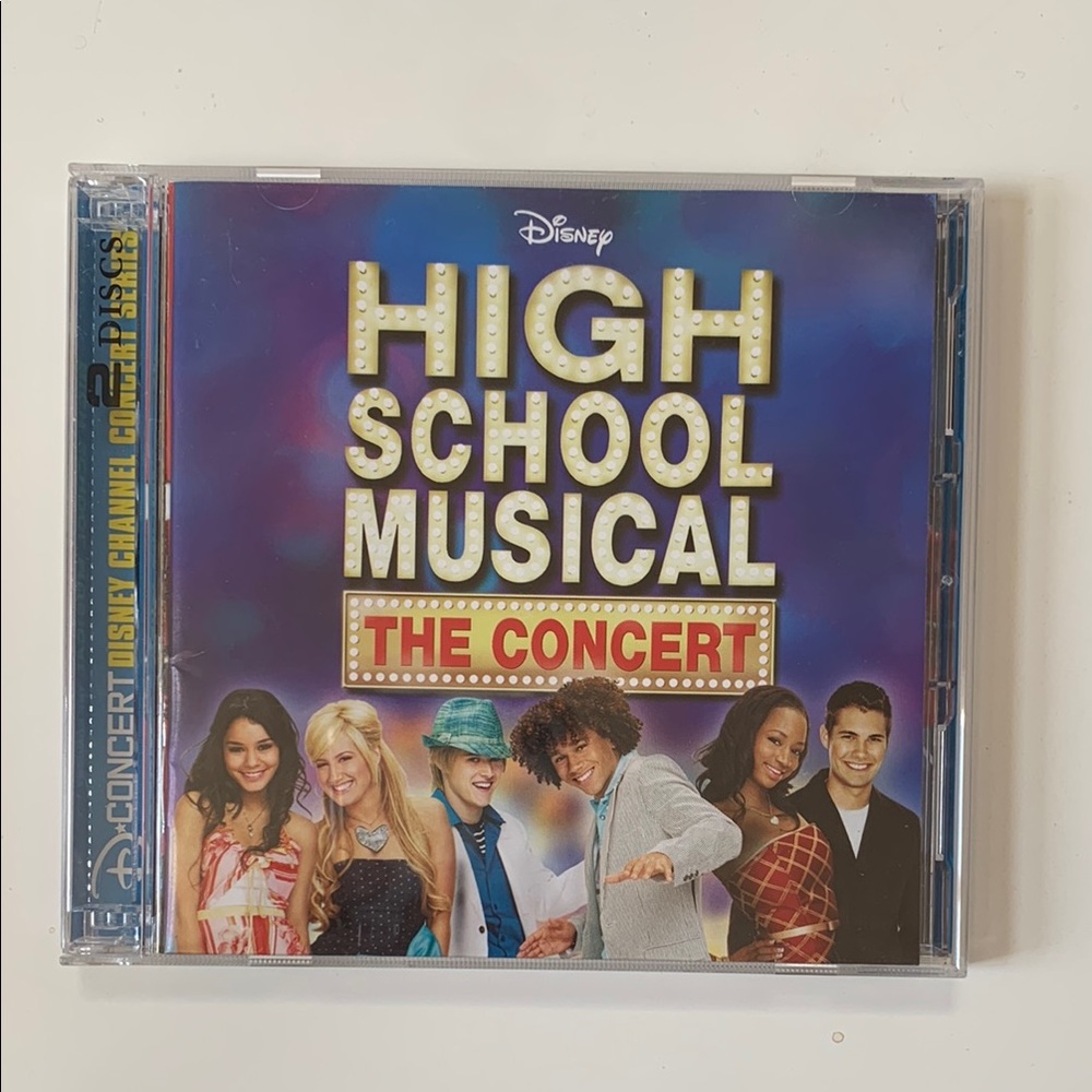 💿2 for $20💿 High School Musical The Concert CD